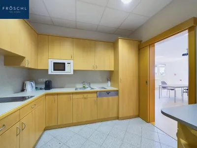 Gewerbeimmobilie mieten in Waidhofen an der Thaya – 9 761 m², € 49.522 – Bild 9 von 36