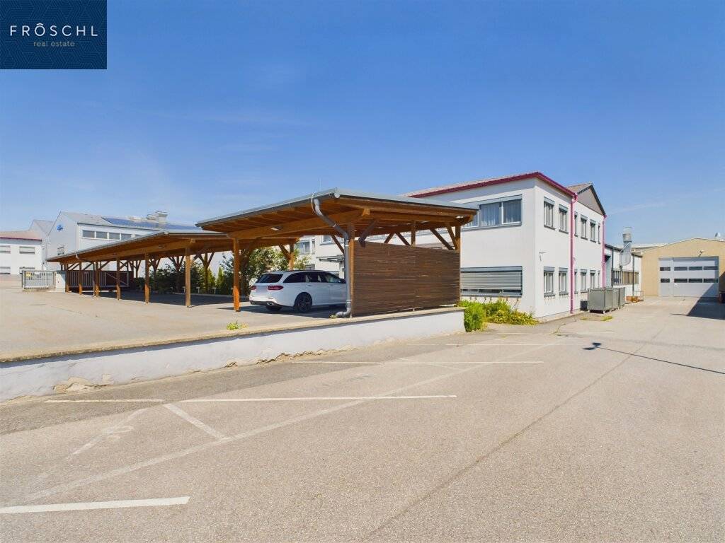 Schlüsselfertige Gewerbeliegenschaft · 9.761 m² · EUR 3,00/m² · Sofortbezug – pohled 2