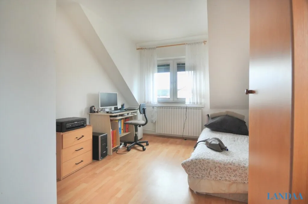 +PERFEKTE AUFTEILUNG+ Wunderschönes Einfamilienhaus samt 48 m² Keller und einem ca. 500 m² großen Garten!!! - Ansicht 2