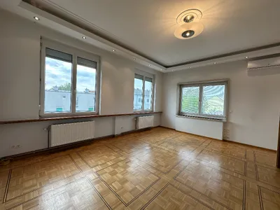 3-Zimmer-Gewerbeimmobilie mieten in Wiener Neustadt Land – 120 m², € 864 – Bild 2 von 7