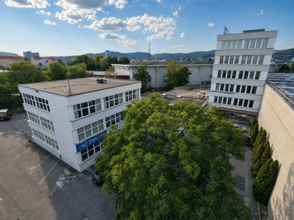 Renditestarkes Büro- und Gewerbeobjekt mit Entwicklungspotenzial und Eigennutzeroption in der Linzer Industriezeile - Ansicht 2