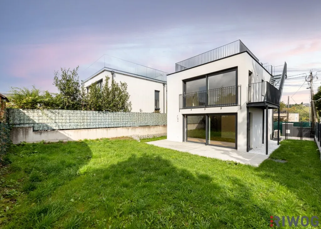 MINI VILLA AM HACKENBERG MIT CA. 37m² DACHTERRASSE UND IMPOSANTEM WEITBLICK AUF DIE CITY - EIGENGRUND IM KLEINGARTEN - GANZJÄHRIG BEWOHNBAR - Ansicht 3