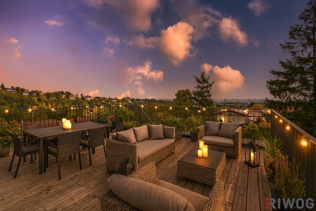 MINI VILLA AM HACKENBERG MIT CA. 37m² DACHTERRASSE UND IMPOSANTEM WEITBLICK AUF DIE CITY - EIGENGRUND IM KLEINGARTEN - GANZJÄHRIG BEWOHNBAR, Wien