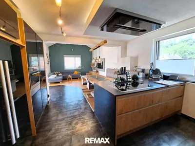 7-Zimmer-Wohnung kaufen in Steyr-Land – 290 m², € 685.000