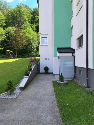 4-Zimmer-Wohnung kaufen in Lilienfeld – 88 m², € 149.000 – Bild 1 von 31