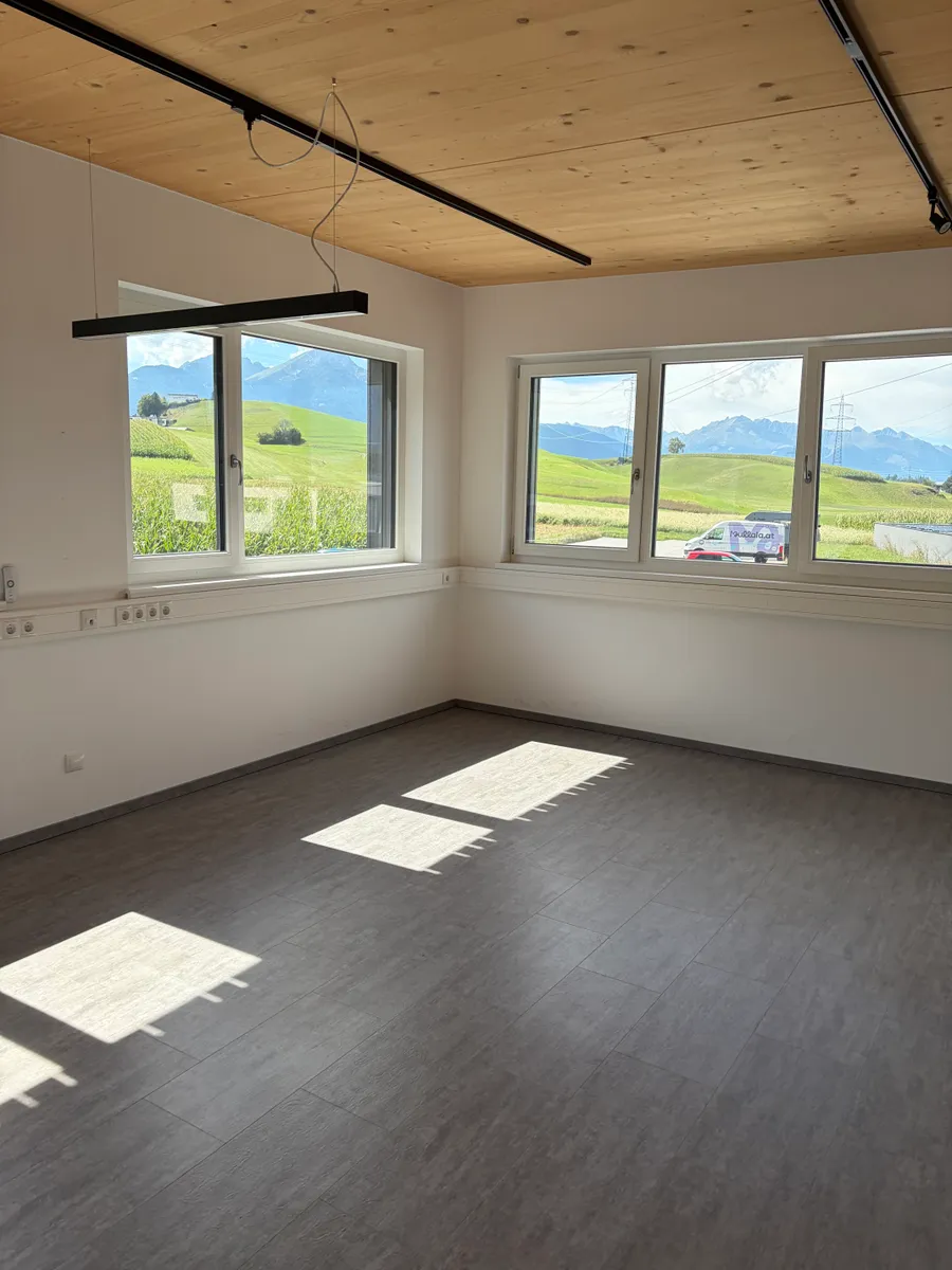Büro zu vermieten - 1. Stock inkl. Parkplatz - Ansicht 2