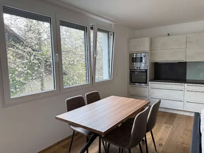 Möblierte, helle 2-Zimmer-Wohnung, inkl. Betriebskosten/ Heizung/ Kurzzeitmiete möglich – Bild 2