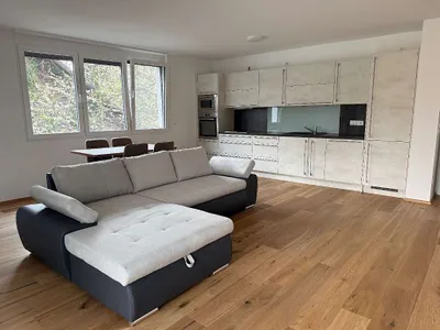 Möblierte, helle 2-Zimmer-Wohnung, inkl. Betriebskosten/ Heizung/ Kurzzeitmiete möglich – Bild 3