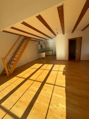 2-Zimmer-Wohnung mieten in Villach – 84 m², € 1.292 – Bild 1 von 5