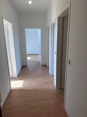 2-Zimmer-Wohnung mieten in Horn – 59 m², € 473 – Bild 7 von 14