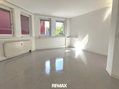 2-Zimmer-Gewerbeimmobilie mieten in Wolfsberg – 47 m², € 614 – Bild 2 von 8