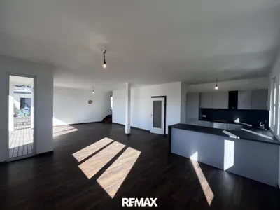 6-Zimmer-Haus kaufen in Wiener Neustadt – 180 m², € 649.000 – Bild 2 von 31
