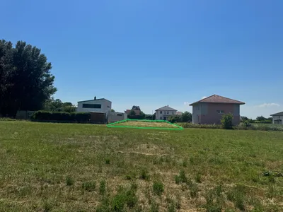 Grundstück kaufen in Bruck an der Leitha – 781 m², € 310.000 – Bild 1 von 7