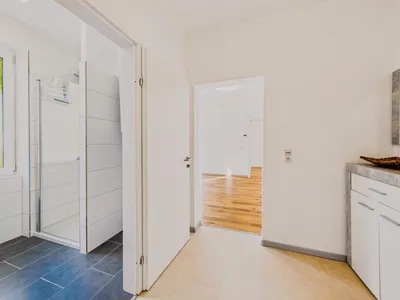 2-Zimmer-Wohnung kaufen in Gmunden – 33 m², € 105.000 – Bild 7 von 24