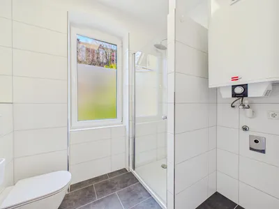 2-Zimmer-Wohnung kaufen in Gmunden – 33 m², € 105.000 – Bild 4 von 24