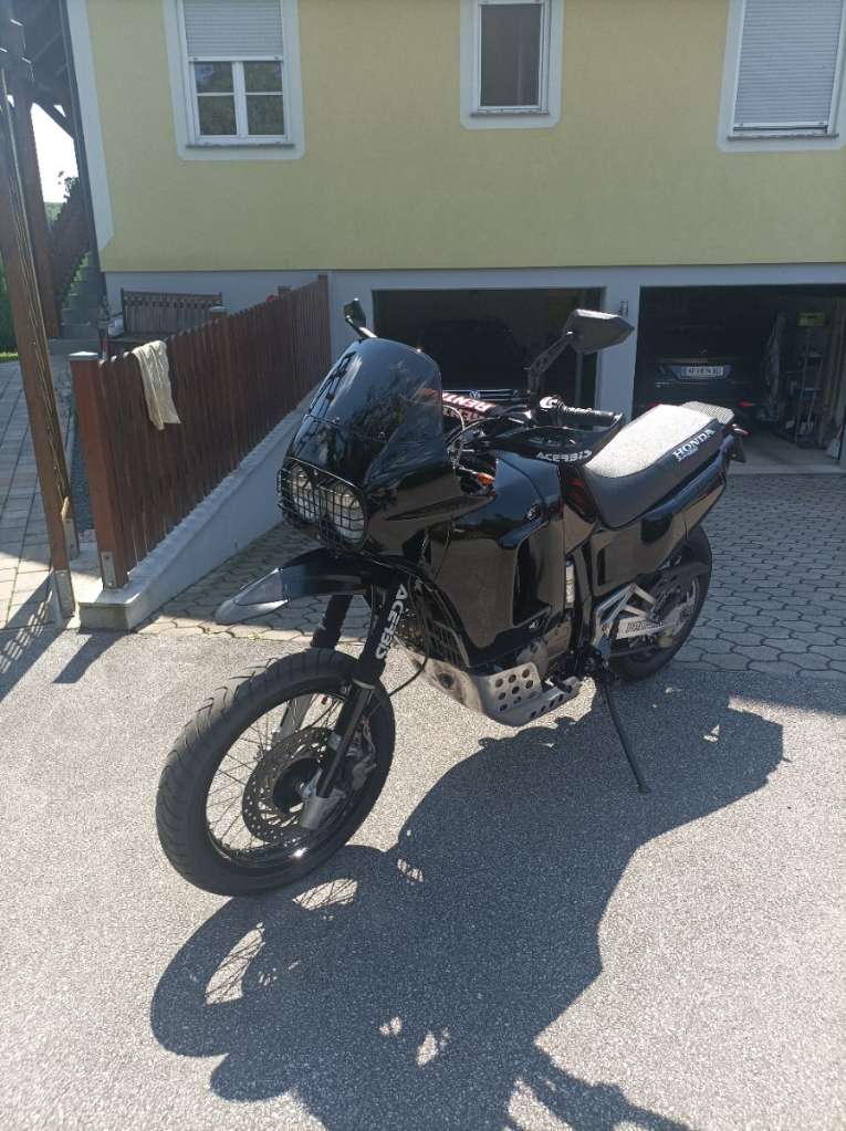 Honda Africa Twin XRV650 RD03 inkl. zweitem Motor Enduro