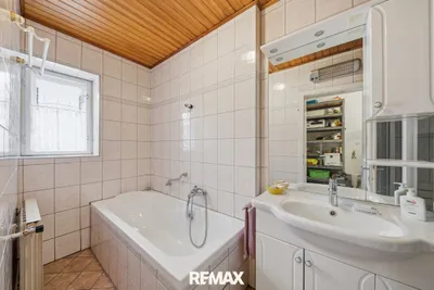 4-Zimmer-Immobilie kaufen in Hollabrunn – 106 m², € 164.000 – Bild 9 von 25