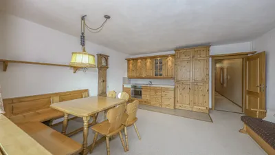 2-Zimmer-Wohnung kaufen in Kitzbühel – 49 m², € 415.000 – Bild 2 von 25