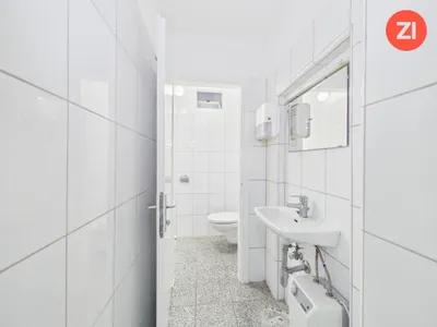 5-Zimmer-Gewerbeimmobilie mieten in Linz – 104 m², € 1.300 – Bild 7 von 9