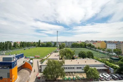 51 m2 Terrassenwohnung. Klimaanlage, Direkt bei U3 – Bild 2