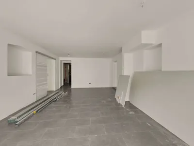 6-Zimmer-Gewerbeimmobilie mieten in Graz-Umgebung – 207 m², € 2.030 – Bild 3 von 10