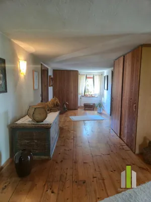 6-Zimmer-Immobilie kaufen in Vöcklabruck – 400 m², € 875.000 – Bild 34 von 68