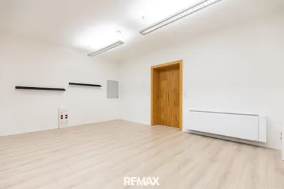 4-Zimmer-Gewerbeimmobilie mieten in Neusiedl am See – 125 m², € 1.850 – Bild 3 von 17