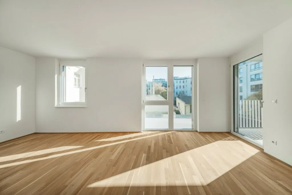 HELLES HEIM >> bodentiefe Fenster in heller 2-Zimmer Wohnung >> ERSTBEZUG in perfekter Lage - Ansicht 3