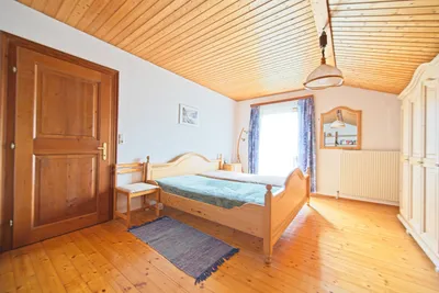 5-Zimmer-Haus kaufen in Gmunden – 135 m², € 475.000 – Bild 11 von 15