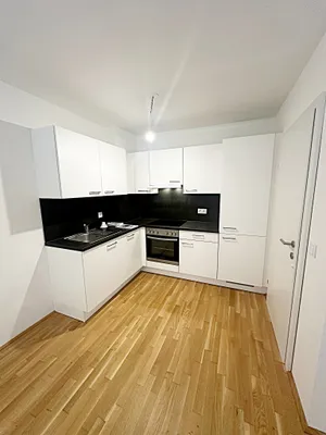 Balkon // 2-Zimmer Wohnung // Neubau // Klimaanlage // Provisionsfrei – Bild 3