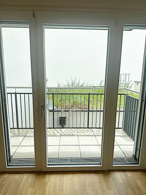 Balkon // 2-Zimmer Wohnung // Neubau // Klimaanlage // Provisionsfrei – Bild 2
