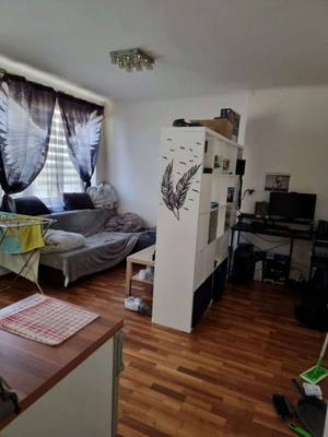 Ruhige 1 Zimmer Wohnung Nähe Erholungsgebiet Wienerberg