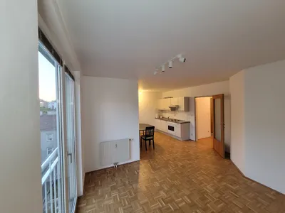 Garçonnière mit PKW-Stellplatz - ideal für Studierende