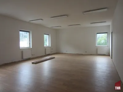 Gewerbeimmobilie mieten in Sankt Pölten Land – 234 m², € 4.398