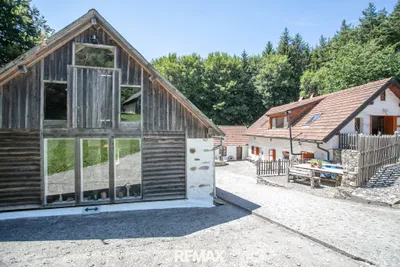 8-Zimmer-Haus kaufen in Krems Land – 320 m², € 980.000 – Bild 3 von 34