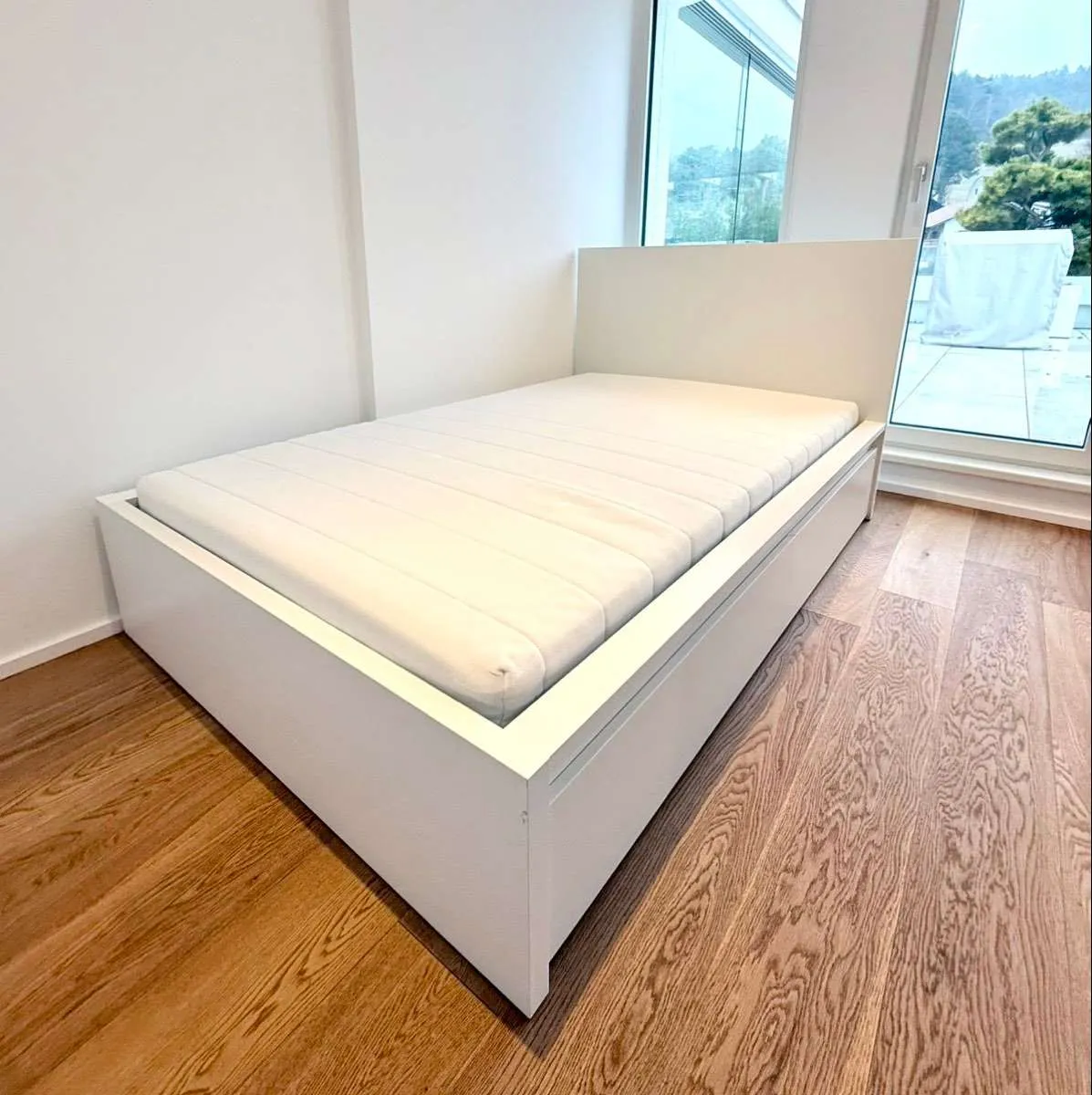 IKEA Bett Malm 120 x 200 Neu, € 150,- (6020 Innsbruck)