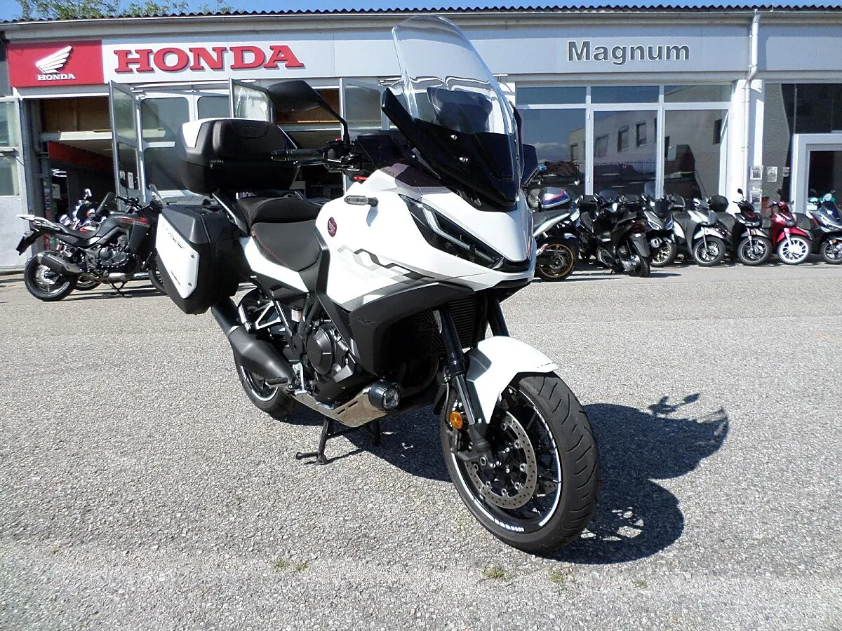 Honda NT