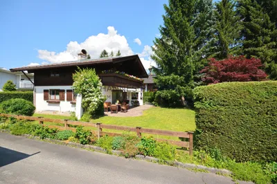 Haus kaufen in Kitzbühel – 114 m², € 1.250.000 – Bild 1 von 6