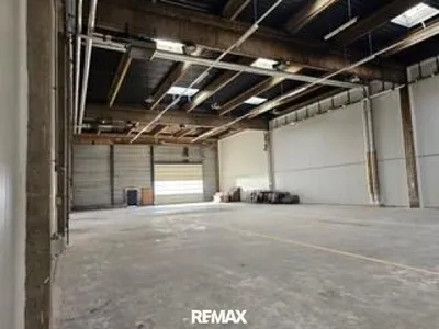 Gewerbeimmobilie mieten in Baden – 800 m² – Bild 9 von 11