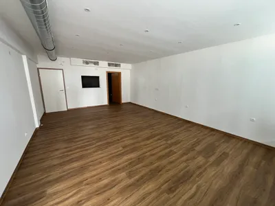 Gewerbeimmobilie mieten in Gmunden – 46 m², € 590