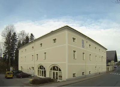 2-Zimmer-Wohnung mieten in Salzburg-Umgebung – 80 m², € 990