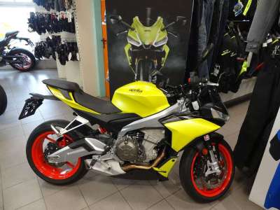 Aprilia Tuono 660 ABS
