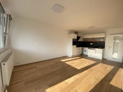 2-Zimmer-Wohnung mieten in Salzburg Stadt – 35 m², € 995 – Bild 2 von 8