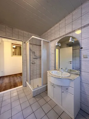 Wohnung kaufen in Neunkirchen – 123,24 m², € 169.900 – Bild 18 von 27