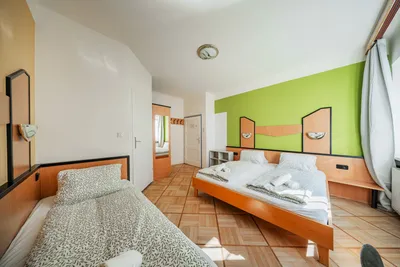 27-Zimmer-Gewerbeimmobilie mieten in Wien – 715 m², € 8.900 – Bild 9 von 14