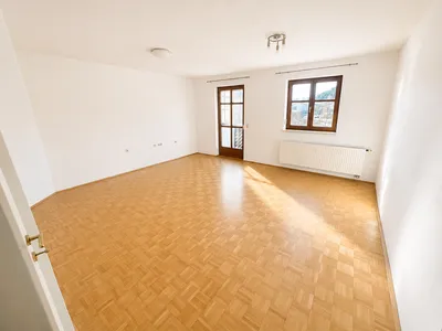 3-Zimmer-Wohnung kaufen in Ried im Innkreis – 95 m², € 219.000 – Bild 3 von 7