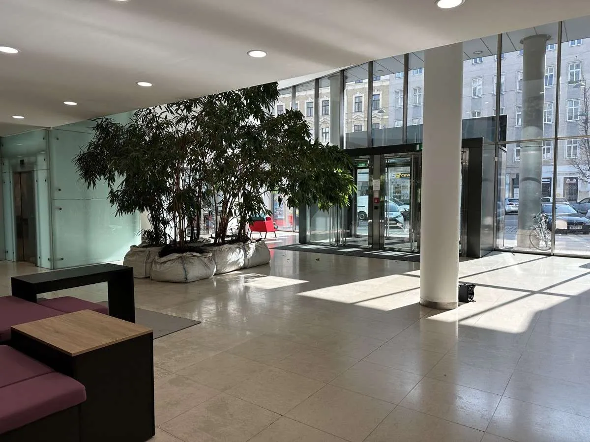 Moderne Bürofläche – pohled 2