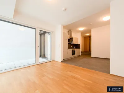 TERRASSENWOHNUNG - HELLE 2 ZIMMER WOHNUNG - NEUBAU - NÄHE ELTERLEINPLATZ – Bild 2