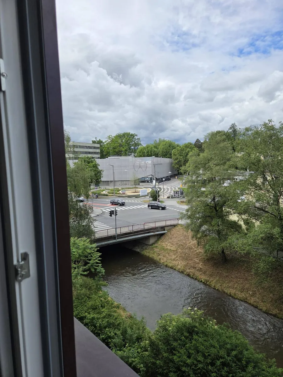 Erstbezug nach Sanierung | Neue Küche | 54 m² | 2 Abstellräume | Lift | Grünblick | Top Lage - Ansicht 3