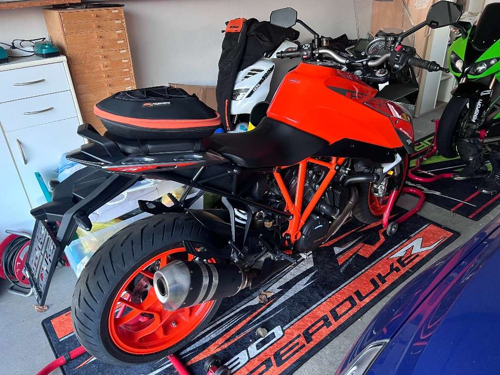 KTM 1290 KTM 1290 Super Duke GT  TOP Zustand!! Tourer